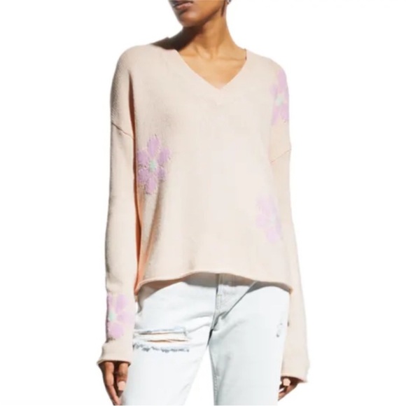 Lisa Todd Sweaters - LISA TODD FULL BLOOM Rosewater
Pink and Lavender Sweater Floral Knit, Size XS